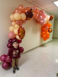 405993119 846361810824446 6234620168720320283 n 1706393043 Balloon Arch